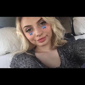 Meet your Posher, Karmen